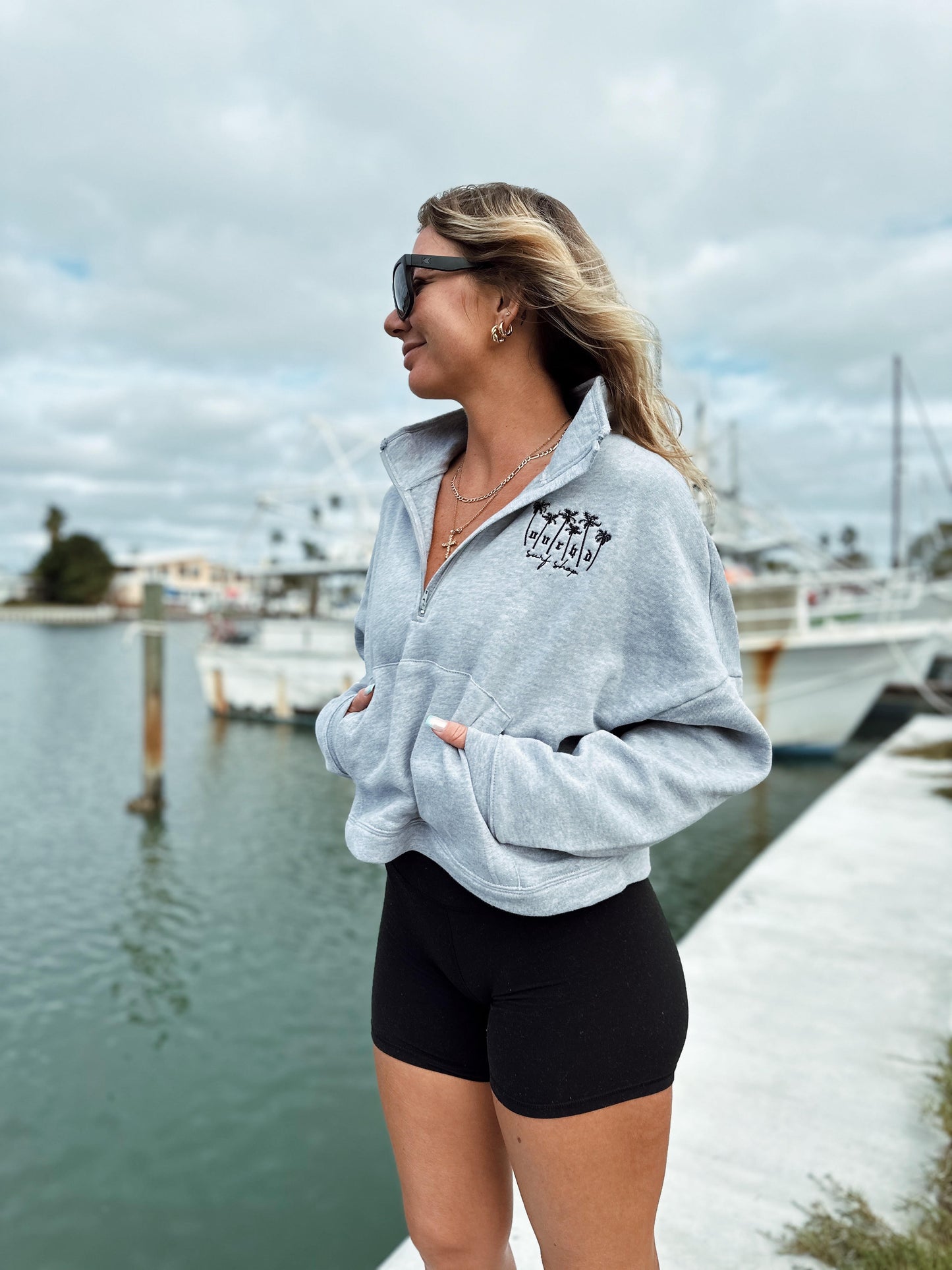 Gulf Blvd Quarter Zip - Heather Grey