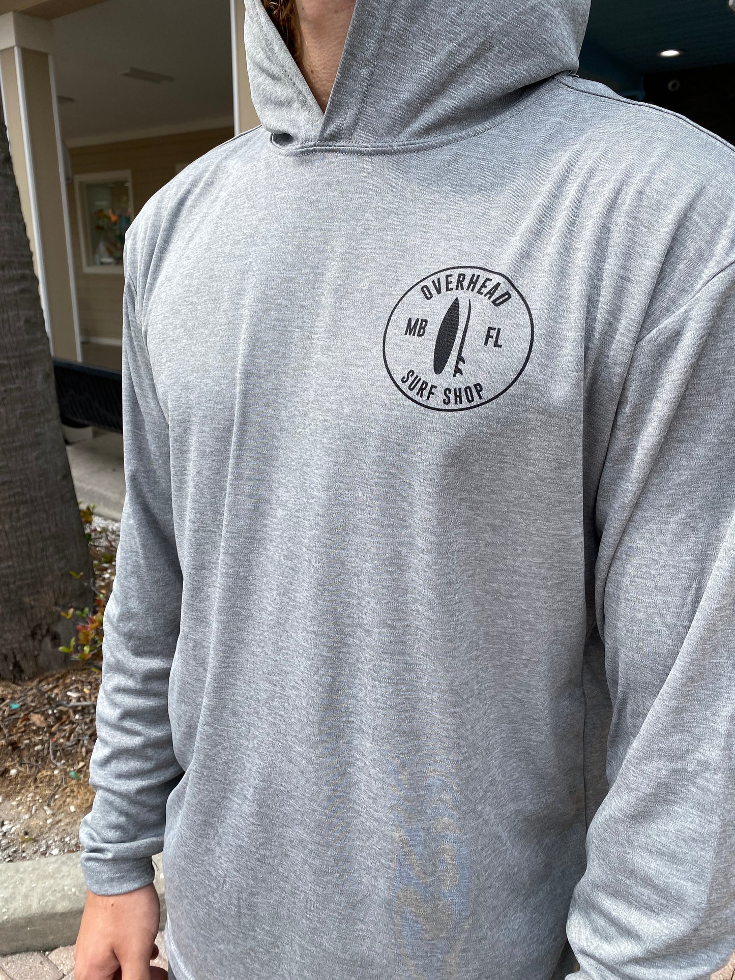 Round Shop Logo Uv Long Sleeve in Heather Grey (Hooded)