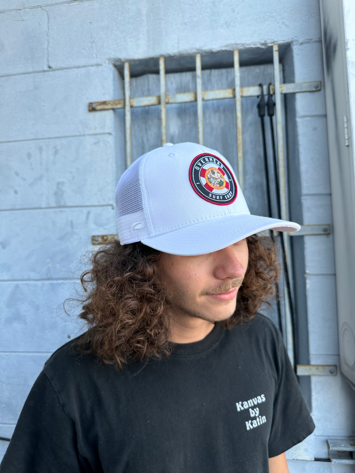 Round Flag Hat | All White