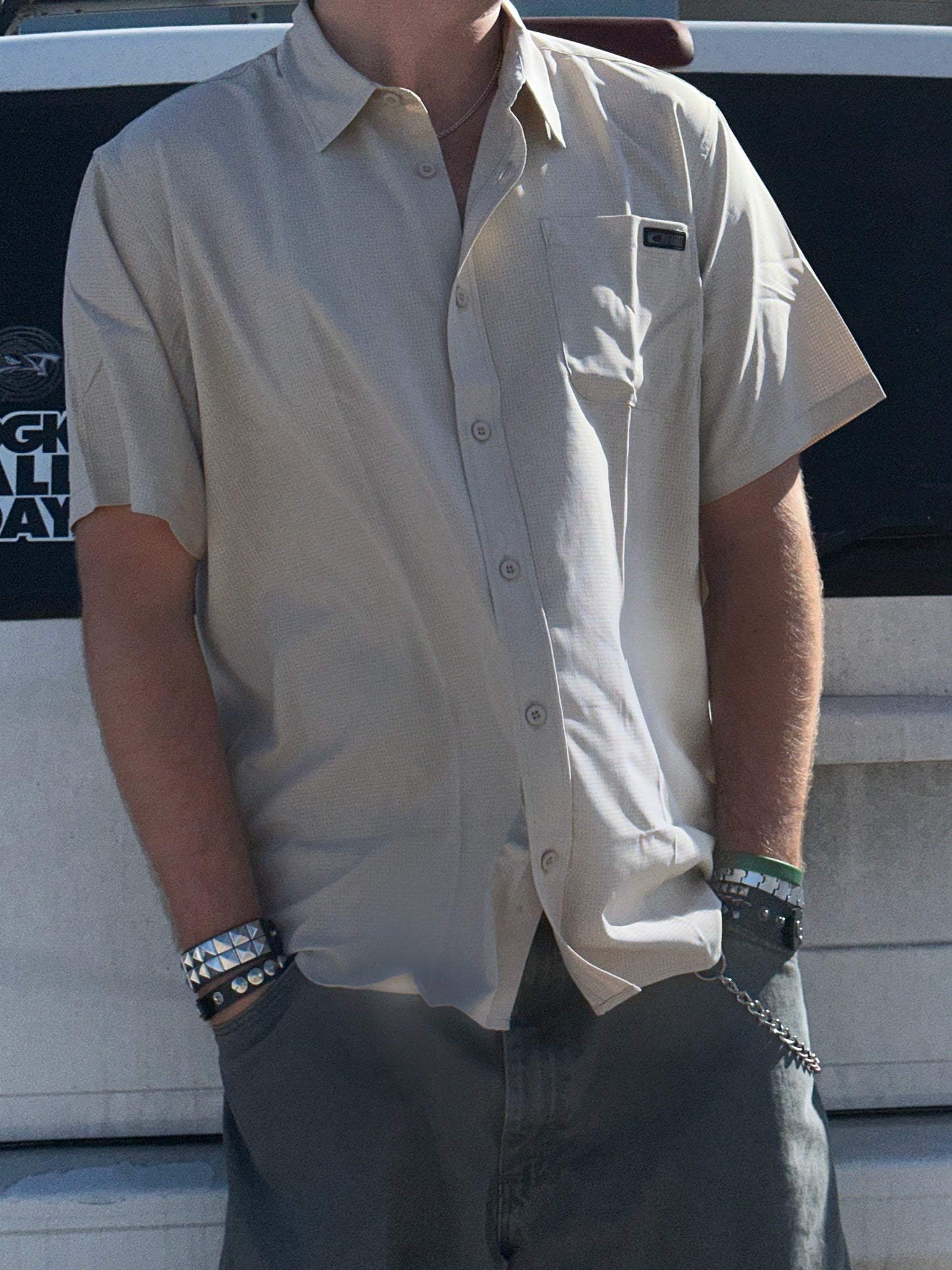 Horizon Woven Performance Button Up | Stone