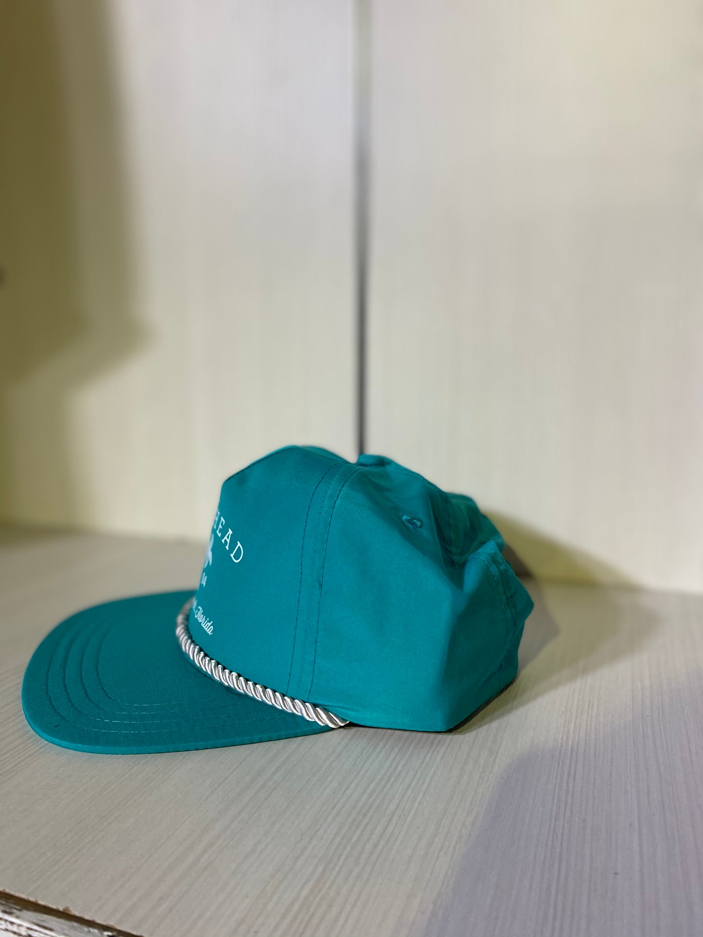 Cross Palm Hat in Turquoise