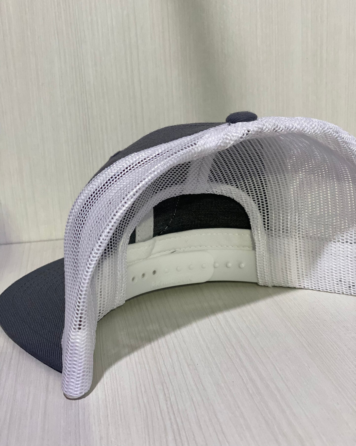 Round Shop Logo Flat Bill Trucker Hat - GRY/WHT